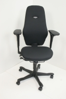  RUFURBISHED Chaise de bureau ergonomique Kinnarps PLUS(6) noir