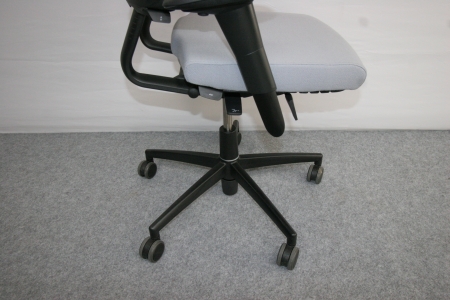 Chaise de bureau ergonomique BMA Axia 2.5