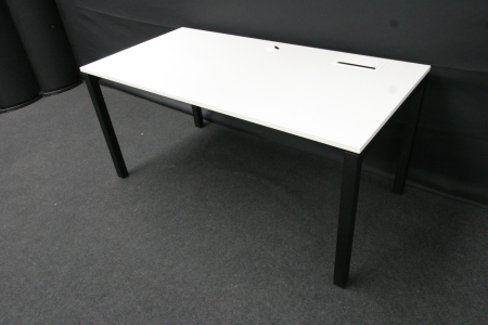 Bureau Pami 1600 x 800