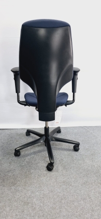 Ergonomische bureaustoel Giroflex 64