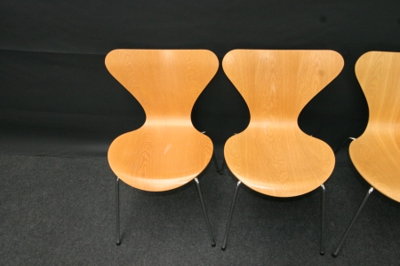 Fritz Hansen Vlinderstoel Series 7 (2e hands)