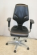 Chaise de bureau ergonomique en cuir Giroflex 64